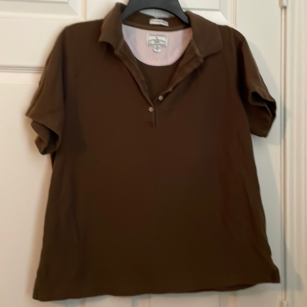 Woman’s top size XL.